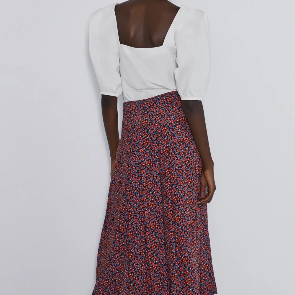 Zara White Shirt with Puff Full Sleeve sz Large